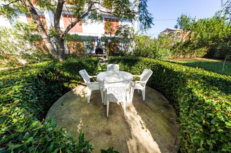 Apartment Nin - Vrsi At The Beach Екстер'єр фото